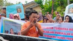 Diduga Dikriminalisasi PT ALAM, Puluhan Warga Desak Hakim Bebaskan Terdakwa